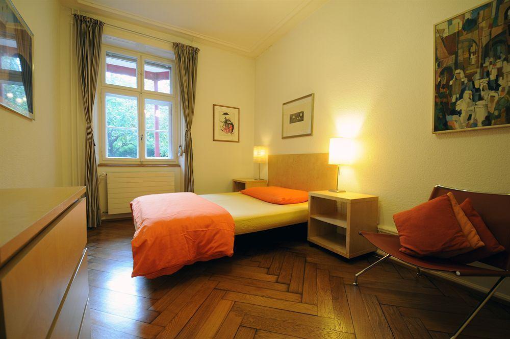 Unique Serviced Living @ Airport Line Basilea Exterior foto